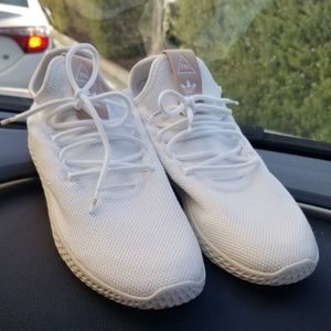 Adidas pharell William's hu womens 9.5